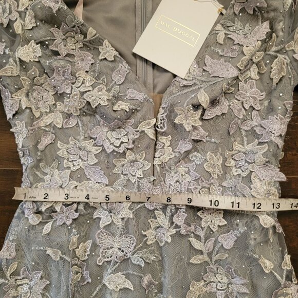 Mac Duggal Floral Applique Gown Women 4 3D Fairy Whimsical Formal Elegant Luxury - Picture 6 of 7